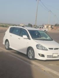 سيارة للبيع • تويوتا • تويوتا أڤينسس • أڤينسس • مثبت سرعة • تحكم جيهتي...