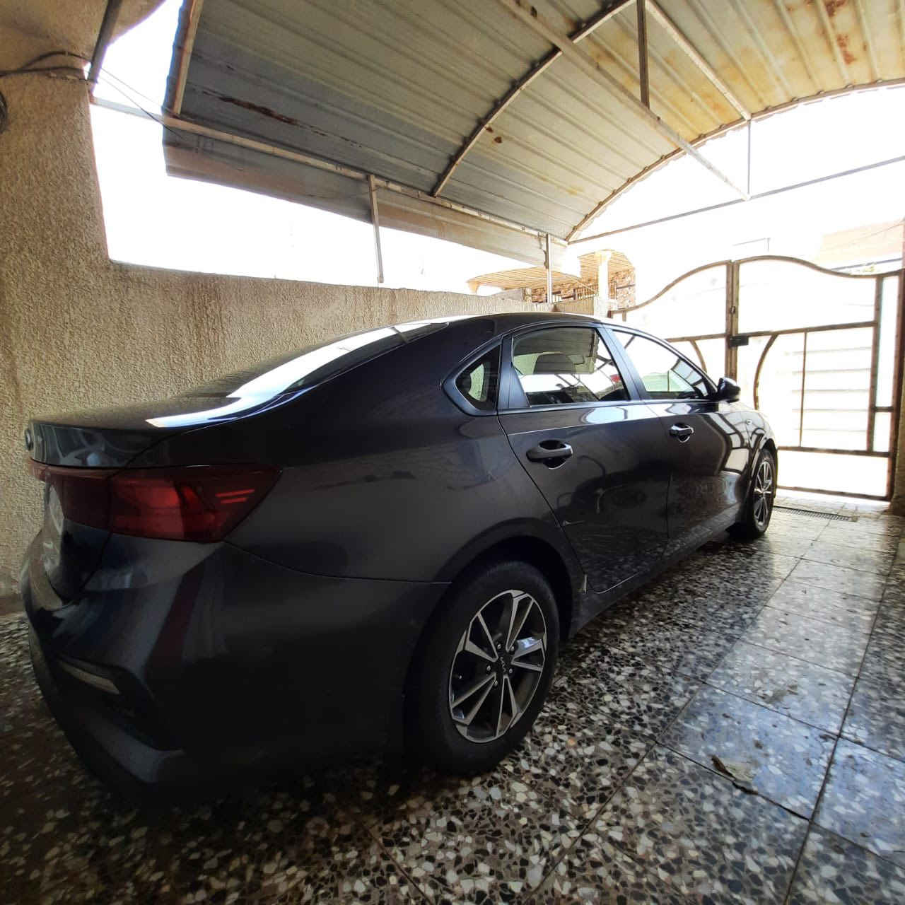 السلام عليكم كيا سيراتو موديل 2019
رقم بغداد باسمي/ ماشية 97
ويل كب ،كامرة خلفي، اشاير جانبية ،اسويج عدد2، جام اوتو،
مكفولة من الصبغ والتبديل
السعر 135
للتواصل *********** بغداد/ الشعب
