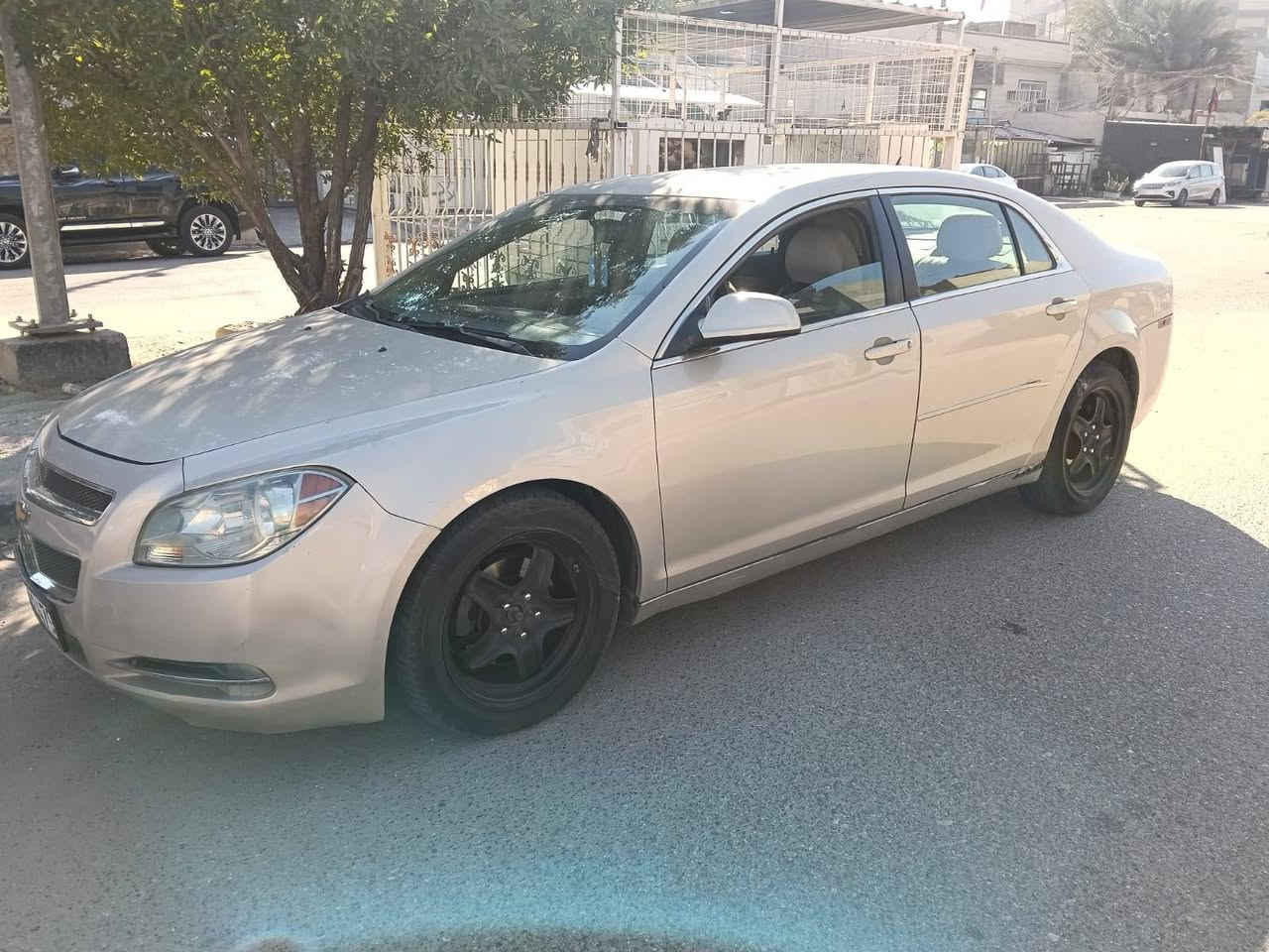 سياره ماليبو  للبيع . موديل 2010  خليجي  بدون ضرر  حجم 2400 نظيفه  رقم الجديد  مفحوصه وهزه كامله  السعر 75
.
اي استفسار ع رقم الهاتف خاص ممتواجد نهائيا 
***********
