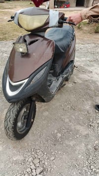 دراجه  للبيع ماكس ثعلب نظيفه صارله يومين مجفته تايرات جديدة كهربائيات ...