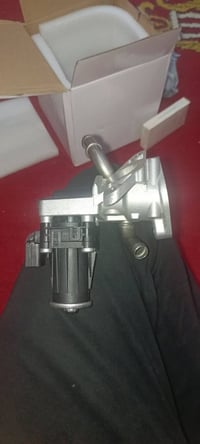 قطع غيار • أمازون • قطعة مجهولة