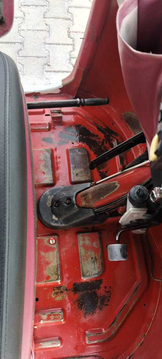 السلام عليكم ورحمة الله وبركاته تكتك للبيع موديل 22 المكان واسط قضاء الحي التكتك خير من الله مكينه ما مفتوحه وناعمه السعر 7 وبيه مجال للطيبين التواصل الأتصال علا هذا الرقم   ‏‪***********‬‏
