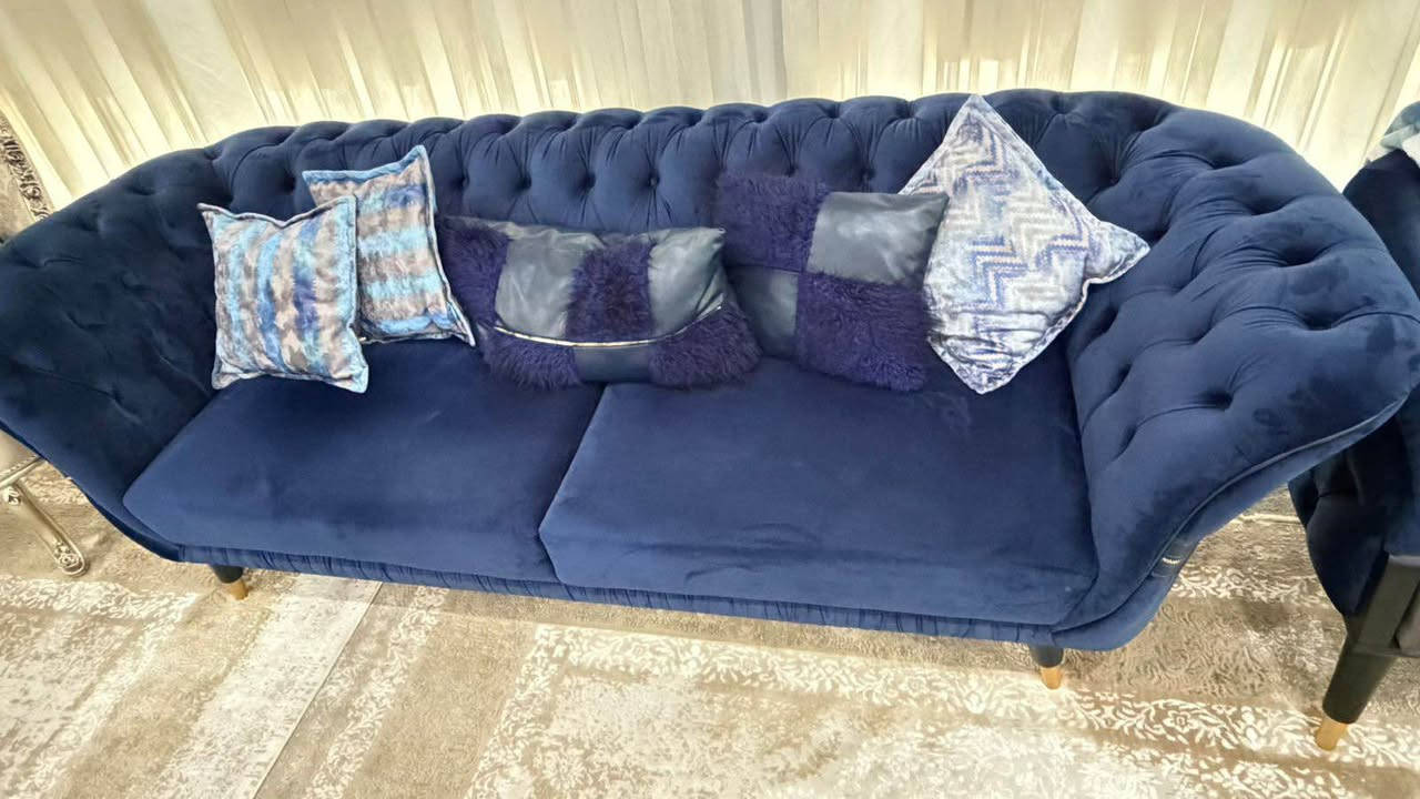 للبيع // بو فرۆشتن. أربيل, العراق


**إذا كنت صاحب هذا الإعلان وتريد حذفه لأي سبب، رجاءا أرسل رسالة إلى الدعم الفني**