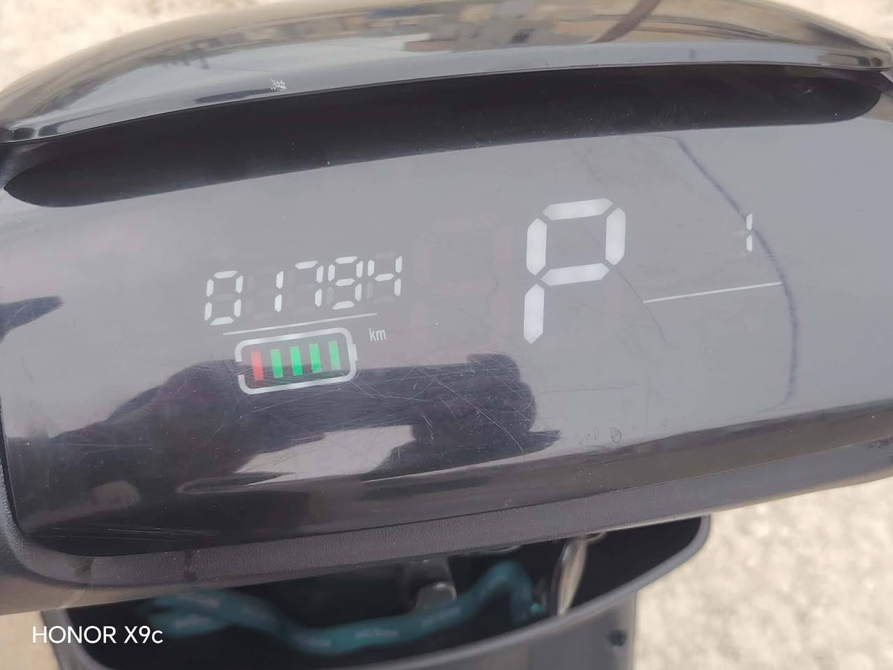 سلام عليكم
دراجه سكنس سحن موديل2025
5بطاريات دبل
عداد دجتيل
ملف2000
اشاير
لايت عالي ناصي
ترحيب
ابريك نظامabs
ماطور جديد بس القاعده مال ضوء مكسورة تم تصليحه
السعر مناسب وبي مجال
هذا الرقم الاستفسار ***********
