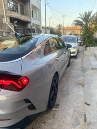 عندي سياره كي فايف موديل 2021 فول مواصفات مابيه اي نقص مكاني بغداد الح...