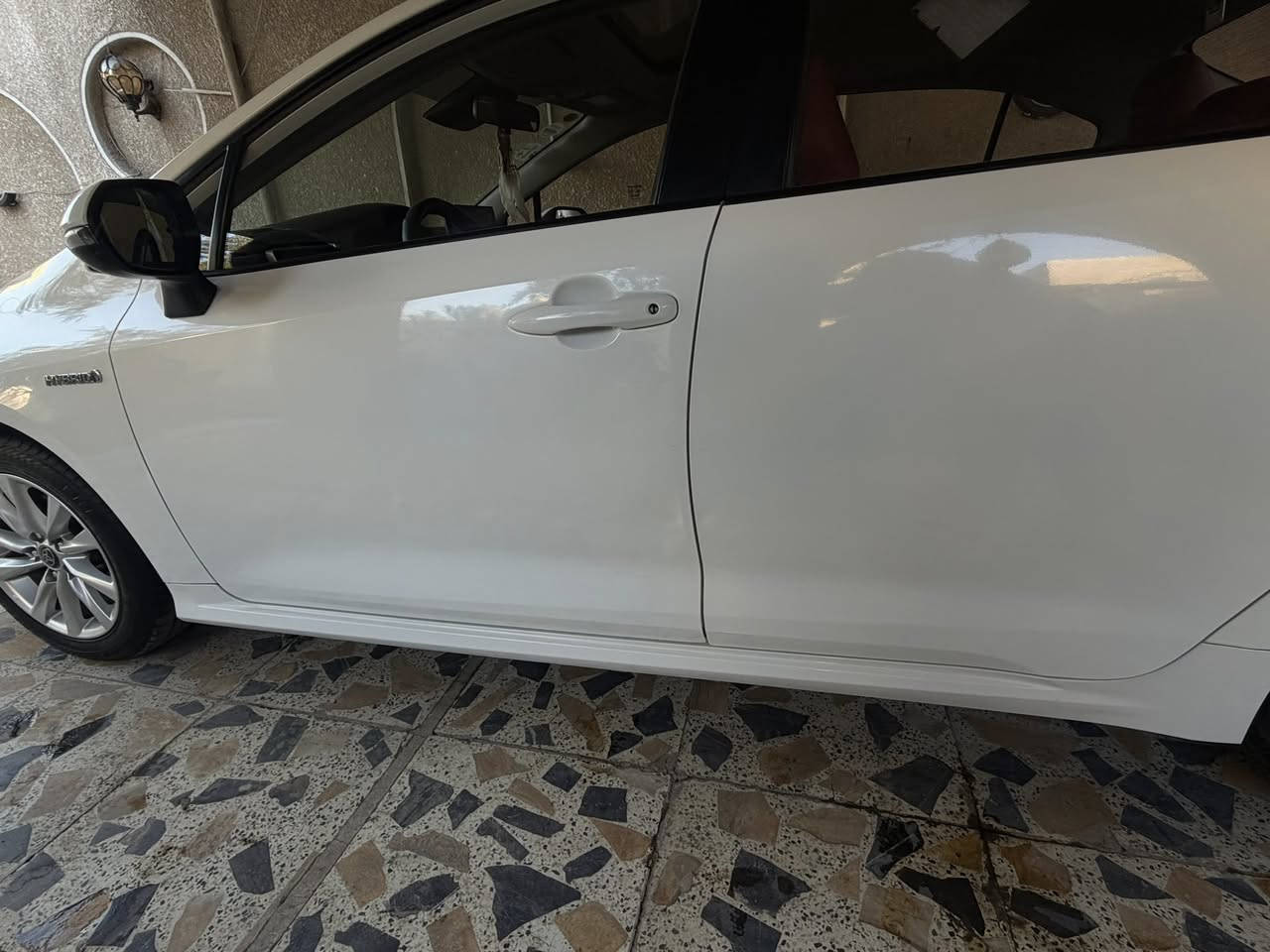 سلام عليكم شباب
كورله شكل خليجي
موديل٢٠٢٤
مكفوله من للصبغ ول حادث
سياره نضيفه
فول موصفات
داخل احمر
رادار امامي
توقف ذاتي
اوتو هولد
فتحه سلايد
كلشي بيها نضيف
بيها بارد كلش بسيط بل هلال على كد ٤ اصابع 
وبيها رصعات بسيطه بل باب
سعرها ١٤٠ قفل 
مكاني بغداد الوزيريه 
تواصل 
***********
