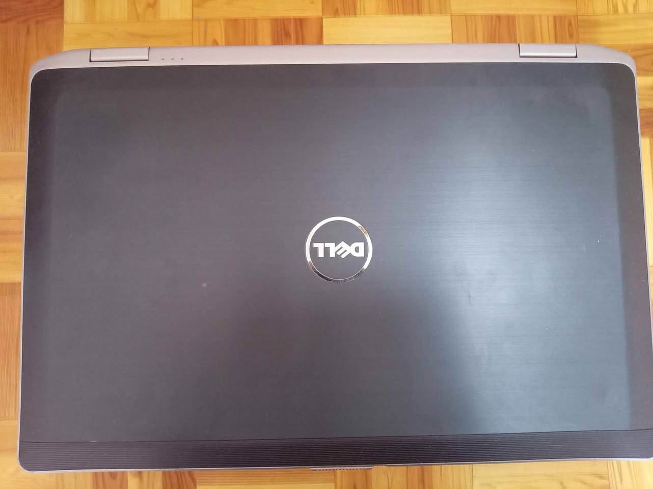 لابتوب dell
معالج كوراي 5 الرام 4 الجيل الثالث كارت شاشة خارجي 1 كيكا نفيديا
الهارد 150 كيكا
منصب عليه ويندوز 7 مع برامج التواصل وبرامج الاوفيس
شاشة حجم 16 نظافة 100٪
فقط الباتري نص عمر
الملحقات شاحنة اصلية
السعر 125 ألف وبي مجال موصل, نينوى


**إذا كنت صاحب هذا الإعلان وتريد حذفه لأي سبب، رجاءا أرسل رسالة إلى الدعم الفني**