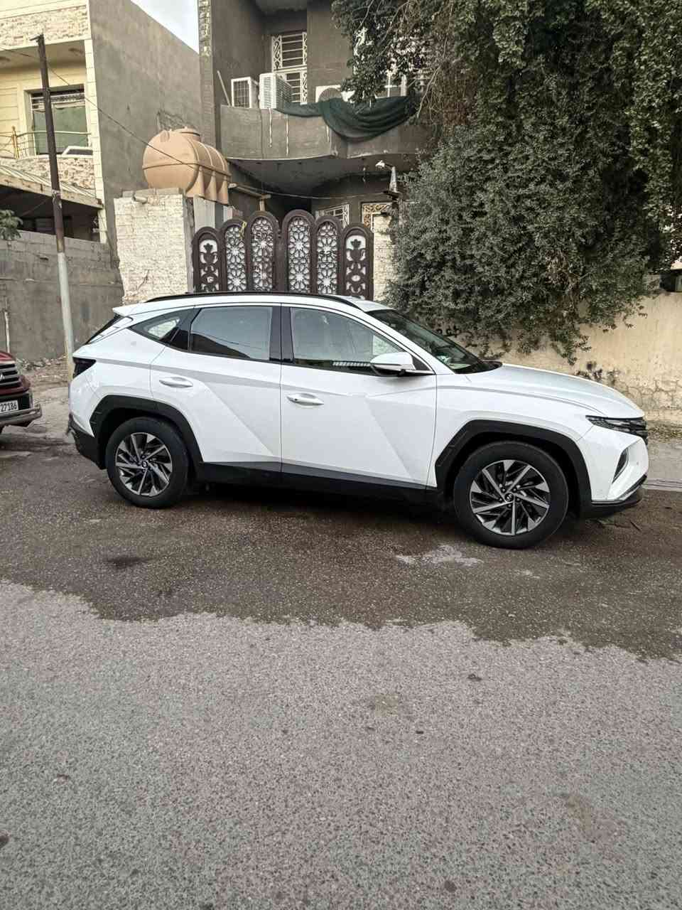 السلام عليكم توسان ٢٠٢٣  خليجي مكفوله من ضربه وًصبخ بيه بس تكحيل مكانين السعر ٢٠٥ و بيه مجال ***********
