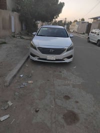 مديل ١٥ أمريكي  حادث بسونار موجود بسمي سياره جديده مال جناي  محرك جديد...