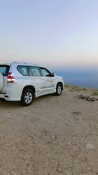 برادو موديل ١٠محدث ١٧ بس دعاميات سيارة جاهزة من كلشي مكينة ٢٧٠٠ مري شف...