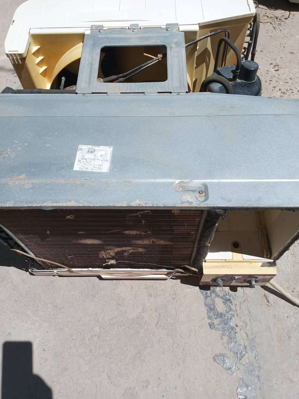مكيف تبريده ثلج للبيع العنوان أبو غريب خرنابات رقم ***********او***********
