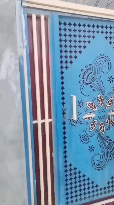 الحميديه قرب مدرسه المزايا المساحه ١٠٠م 
بيت للبيع التفاصيل أكثر تصل ‏‪0770 943 3114‬‏
