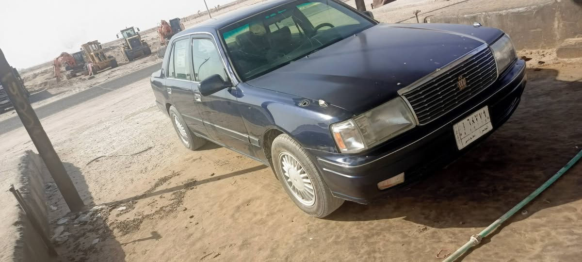 راس الثور تكم مكفول من الكصه ولنقل مكينه اوكير ونجي جدد تبريد شغال رقم بصره أليف طخم تاير جديد بس الحاديه نص عمر السعر 73 رقمي ***********
