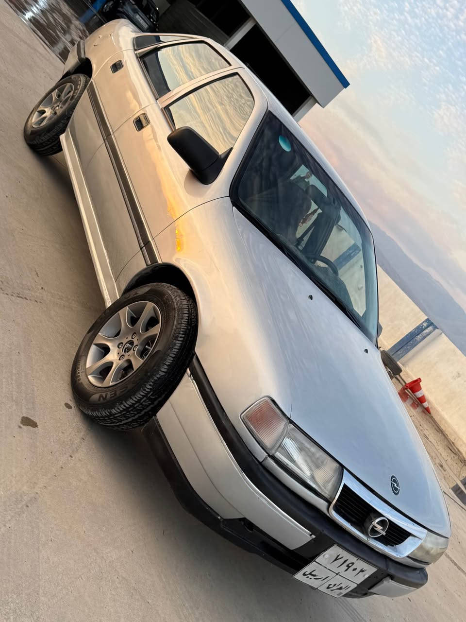 فيكترا مكينه 20 گئر عادي گيرو مكينه بةشةرت
صاحب سنوي جويه خارج بةشةرتي اوليات و كيشةي مةدةني بةشةرت بئ دعم بئ لئدان تةنهاا بةخ كرايه بو جواني بة بئ معجون و دعم
سنوي 2025 خلاس بيه و هةزة كرية هةرجار تايره جديد تخم پئش و پاش جديد تةقة رةقة نيه نيهائيةن كهربائي تدفية كيج بانزين حماوة سرعة لايت بةگ لايت هةمووي بئ كئشةية گاعي كراوه
داخل فورميكايه 3 ورقة غرامةي لةسةره بةلام له سعر ناهيته كوشتن بة اوليات دةفروشم 
نرخ 26 ورقة و كةمئك معاملة عنوان ناحية قةسروك شيخان رقم تلفون *********** دهوك, العراق
