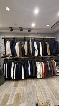 للبيع الاستاندات والرفوف بنص السعر مكاني بغداد - الحرية - الدولعي   07...