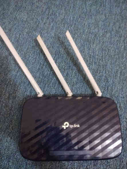 للبيع مكاني كربلاء فول نضافه أي خلل ترجع *********** وايرات مالتهة موجوده ما صورتهم منضومة كامله
