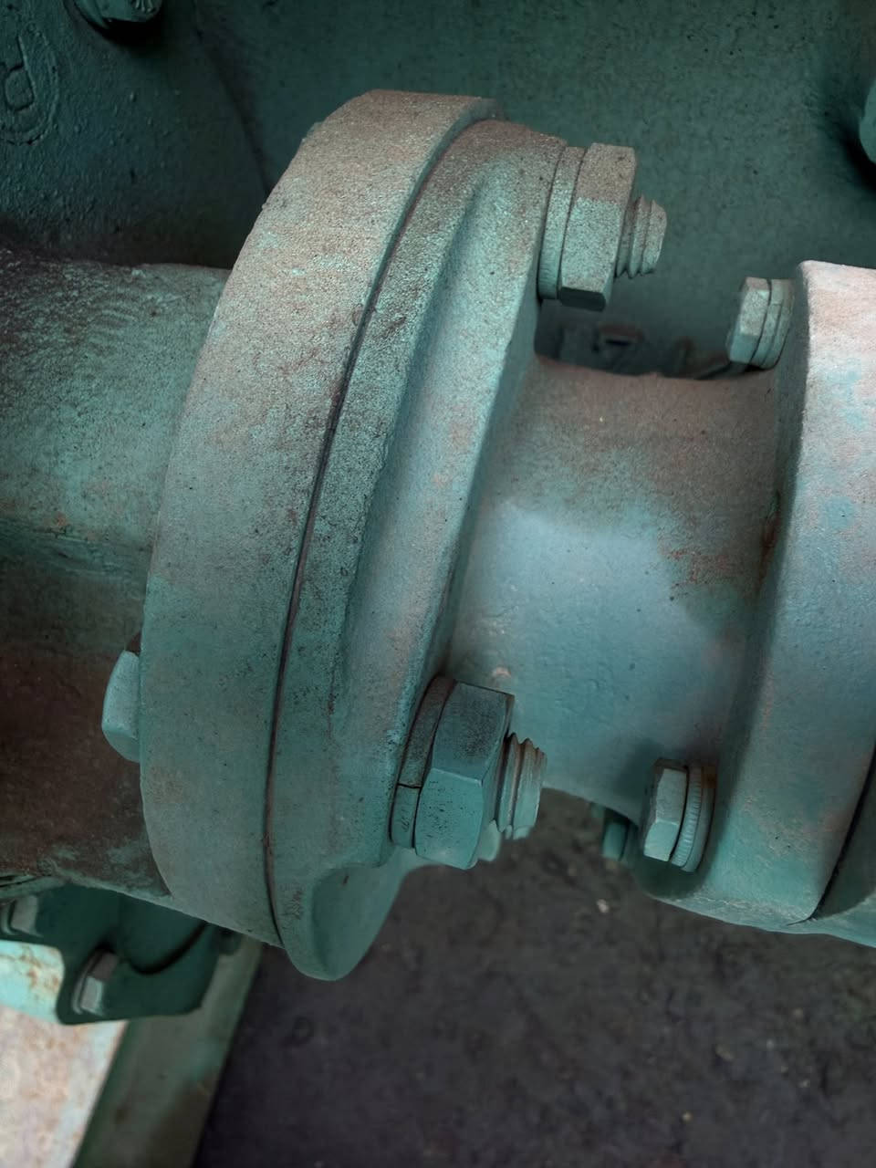 السلام عليكم كمنز Kt19 امريكية اصلية 500kv شرط ولابرغي مفتوح التواصل
***********
