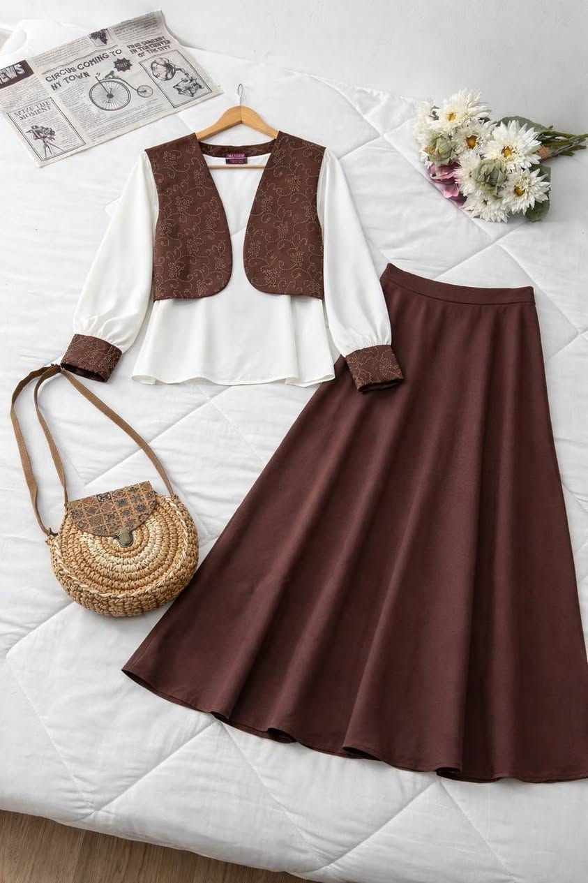 طقم تنوره + يلك مطرز
قياس  38 40 42 44 46 48
توصيل جميع محافظات العراق


**إذا كنت صاحب هذا الإعلان وتريد حذفه لأي سبب، رجاءا أرسل رسالة إلى الدعم الفني**