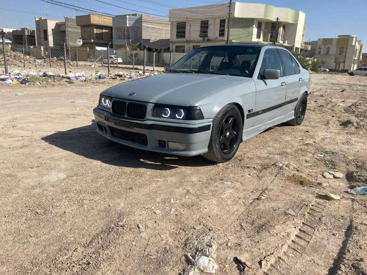 للبيع 

BMW E36
موديل 1991
محرك 25.   V6
كير عادي 
حداديه جديده
الون سموك
الايتات الاماميه منضومة زنون
ولدات 
تبريد ثلج 
رقم بغداد دولي 
السعر 49
للتواصل 
***********
