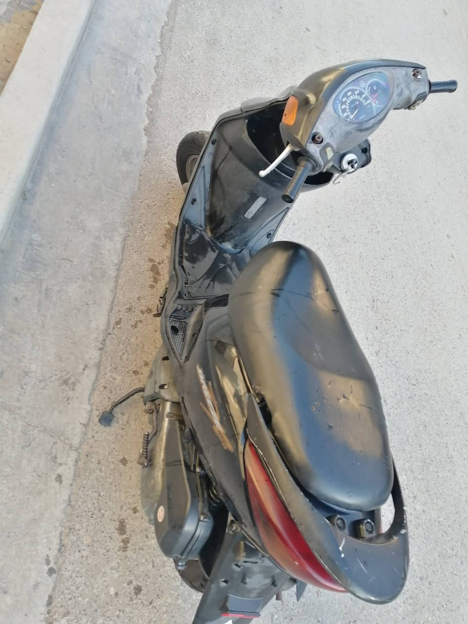 سلام عليكم
دراجه بريز للبيع دراجه خير من الله 
السعر 550
مكان الدراجه بغداد مدينه الصدر 
***********
