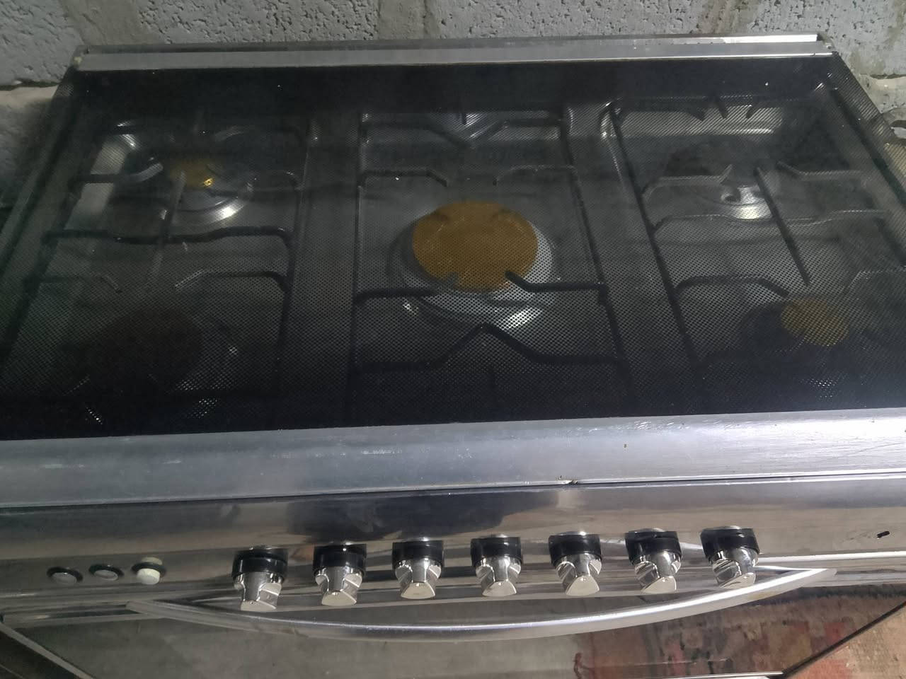 طباخ خمس مشاعل مصري
فرن فوك جوة شغال نارة 🔥 صافية 
آلي يرغب يتفضل خاص وشكرا


**إذا كنت صاحب هذا الإعلان وتريد حذفه لأي سبب، رجاءا أرسل رسالة إلى الدعم الفني**