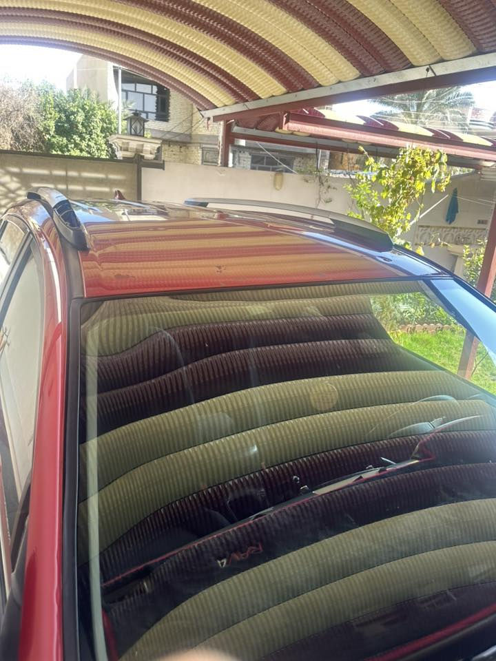 السلام عليكم
راف فور موديل ٢٠١٦ 
رقم بغداد باسمي 
بيها قطعتين بامريكا وهنا ٣ 
ماشية ٨٤ 
السعر ١٣٠ 
مكانها بغداد اليوسفية 
***********
