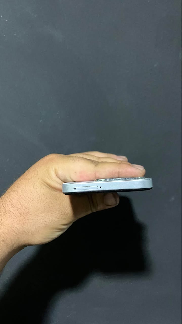 Honor z6c
128gb
Ram6+6
120hz
2sim
1010nits
Battery5300
بورغی بانەدراوە بەزەمان هەموو شتەك دەفرۆشم
بەس دوو شوختی لە ئیتاری هەیە 
نرخ١٦٥هەزار
شوێن هەولێر
گەیاندن نیە
*********** whatsapp أربيل, العراق
