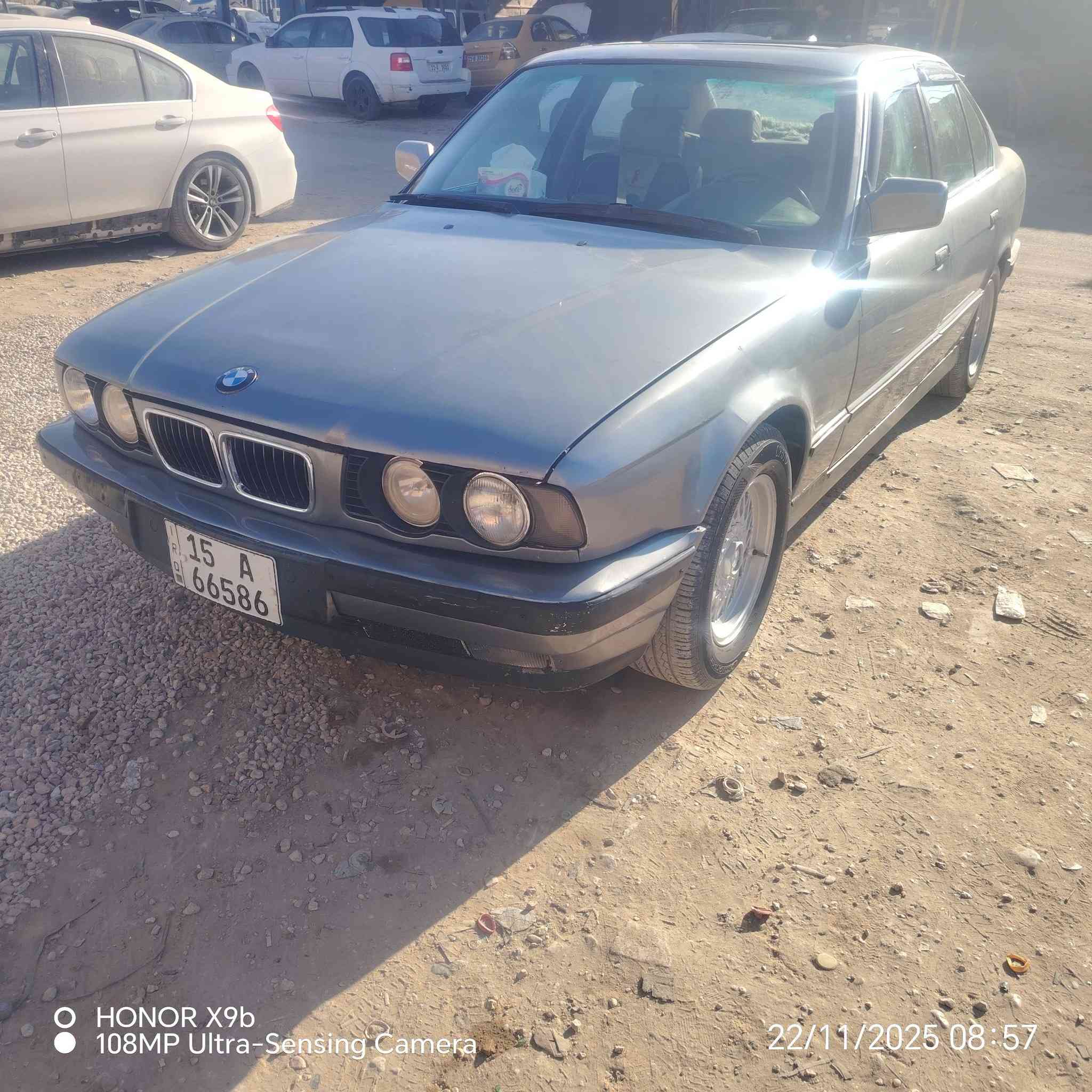 السلام عليكم ورحمه الله وبركاته
السياره للبيع
BMW حجم ٥٢٠  محرك مسكر وكير اوتو جديد لسياره جاهزه من كل شي بجم عريض بلاد موديل 1992  رقم دولي بسمي تحويل مباشر السعر 48 ورقه
مكان السيارة كربلاء المقدسه للاتصال ***********
