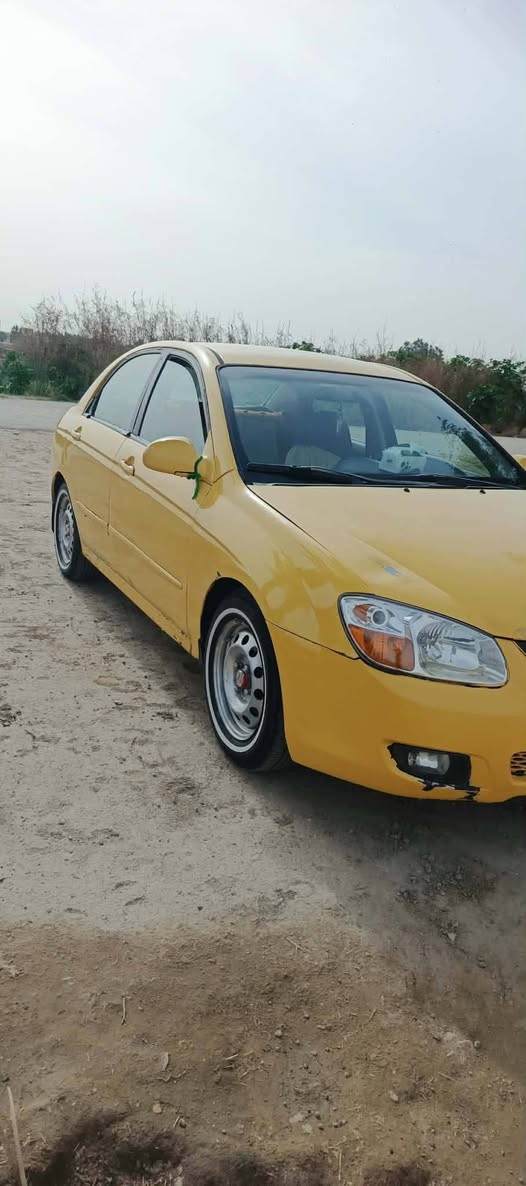 سلام عليكم سبكتره لبيع امريكي
موديل 2006 سياره جاهزه من كلشي 
مكان سياره ديوانيه 
مكلف بالنشر مكلف بالن

***********
