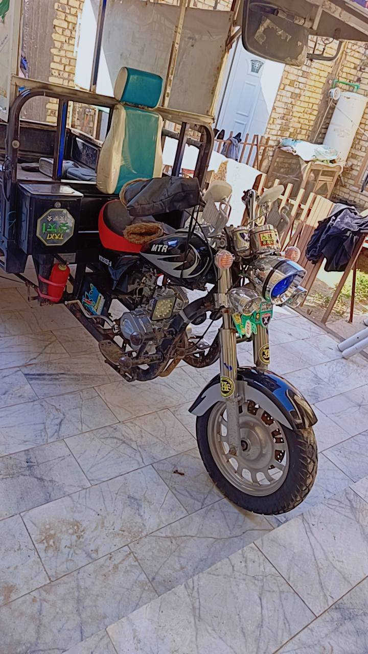 سلام عليكم شباب من رخصت مدير الكروب عندي هاي ستوته للبيع اوراق كامله وكيله حيدر جبرين ستوته ما عايزه شي كامله من كلشي نكره سلف محرك نضيف تايرات جدد الستوته مكفوله عنواني نجف حي ميسان السعر 2,250 بيه مجال  للشراي  يدلل  ***********
