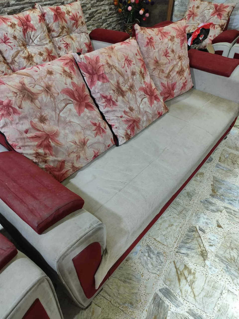 متوفر تخم 10مقاعد مكانه بل حله 
الستفسار  واتساب ***********
