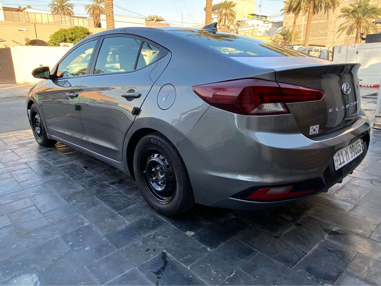 السلام عليكم بيع فقط قصد حصرا سكنة بغداد مقدمة 75 كل شهر 5 عنواني بغداد المنصور او الغزالية سيارة جديدة وبدون نواقص بيهة 3 قطع صبغ *********** بغداد, العراق
