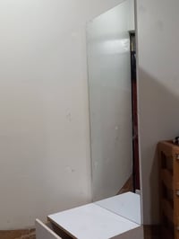 مراية • مستعملة شهر • نظيفة