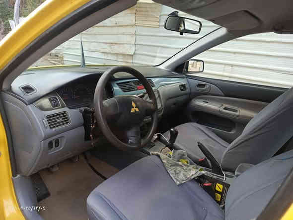 السلام عليكم لانسر ٢٠١٠ مكفوله عده هلالات لخلفيه مكينه وكير كفاله مكينه الفين تبريد ثلج ***********
