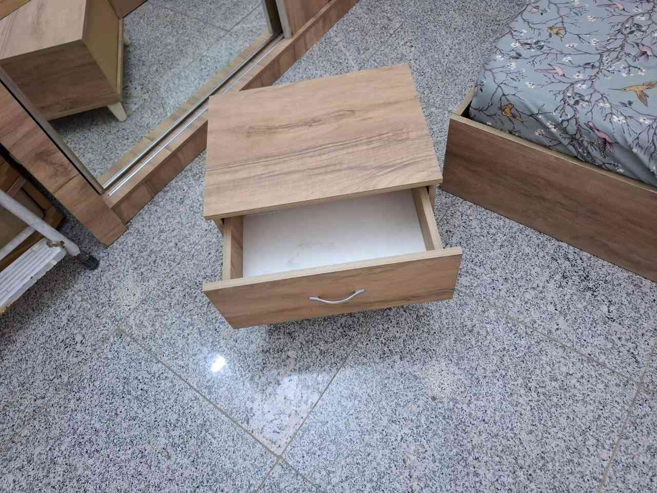 غرفه شبابيه جرابي ثنين نضيفه كلش 300  اتصل على هذا رقم واتساب وخط وبيه مجال ‏‪‏‪***********‬‏
