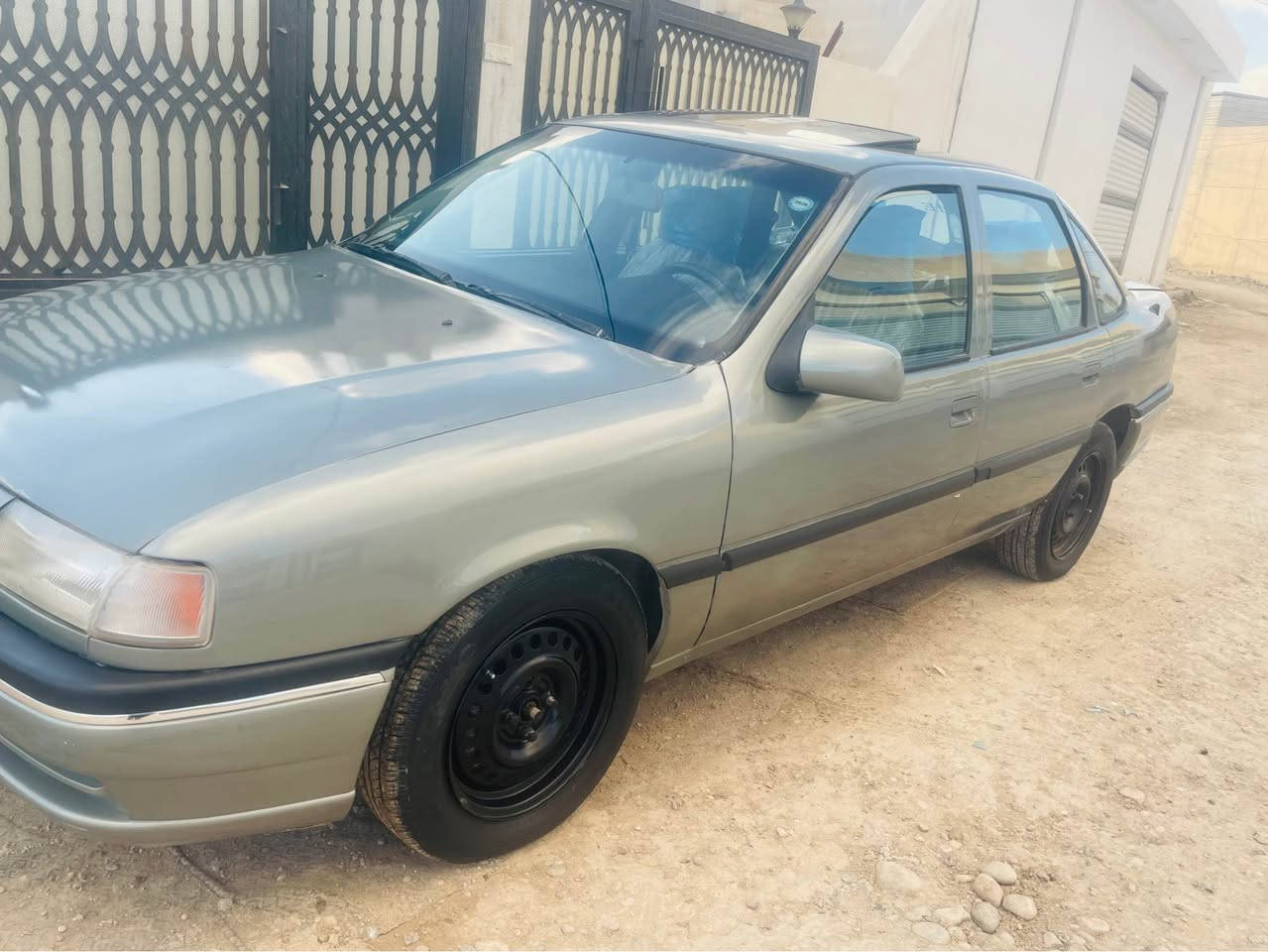 *********** وتس اب كركوك, العراق
