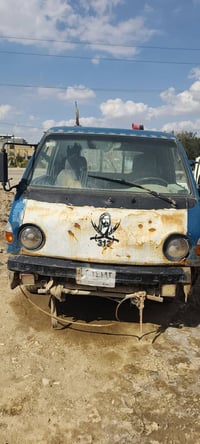 سيارة كيا هونداي موديل ٩٩ابيعه على وضعه مكينة كايمة مثل ما موضح بالصور...