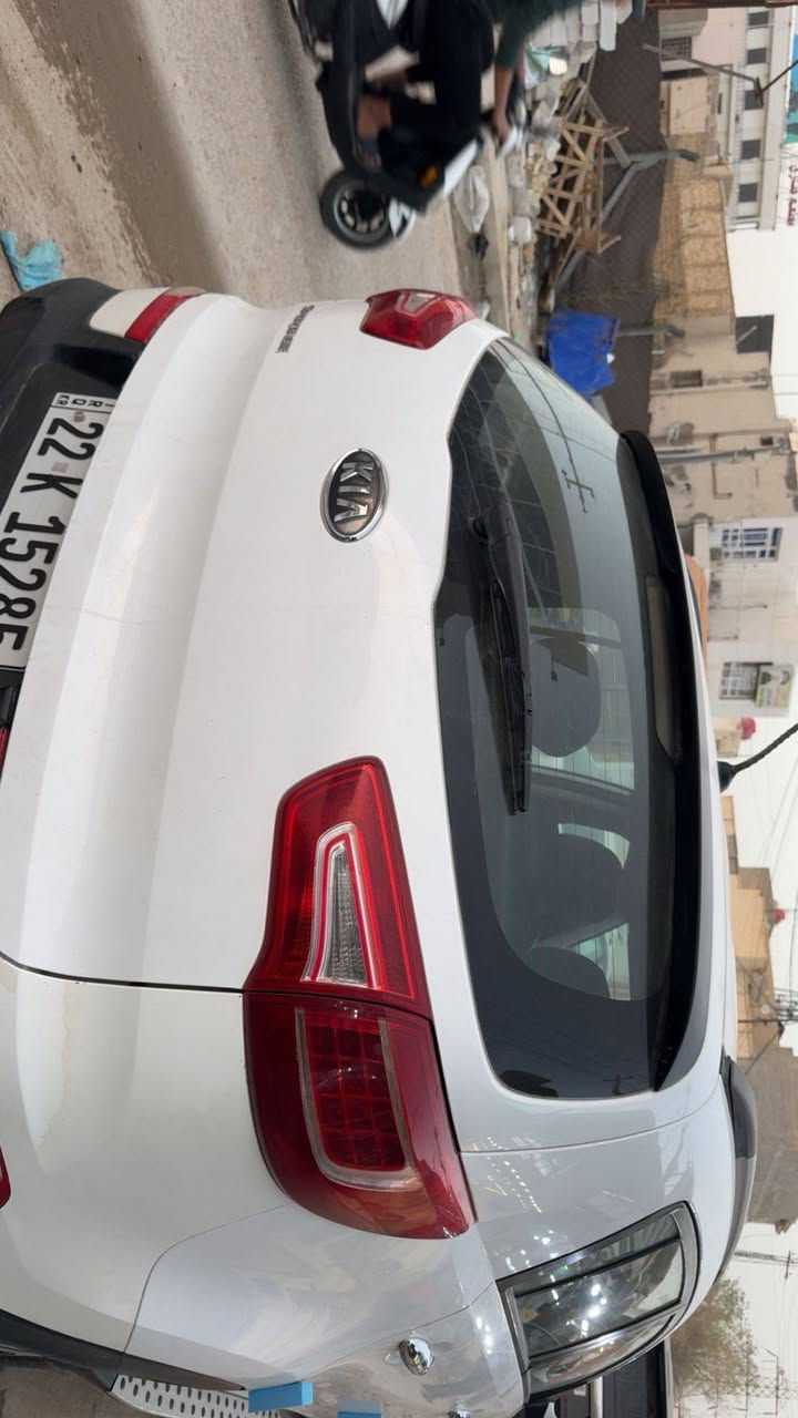 السلام عليكم
سبورتج 2011 خليجي
بيه شبر بحوملغ الصدر والباقي سياره كفاله عامه 
المواصفات:
تحكم ستيرن 
مثبت سرعة
رقم اربيل 
السيارة بأسمنه
كشنات جلد
جكمچمة تبريد 
تخم تايرات جديد
تبريد والتدفئة شغال
كاميرا خلفية 
المعرفة السعر اتصل
للاستفسار ***********
