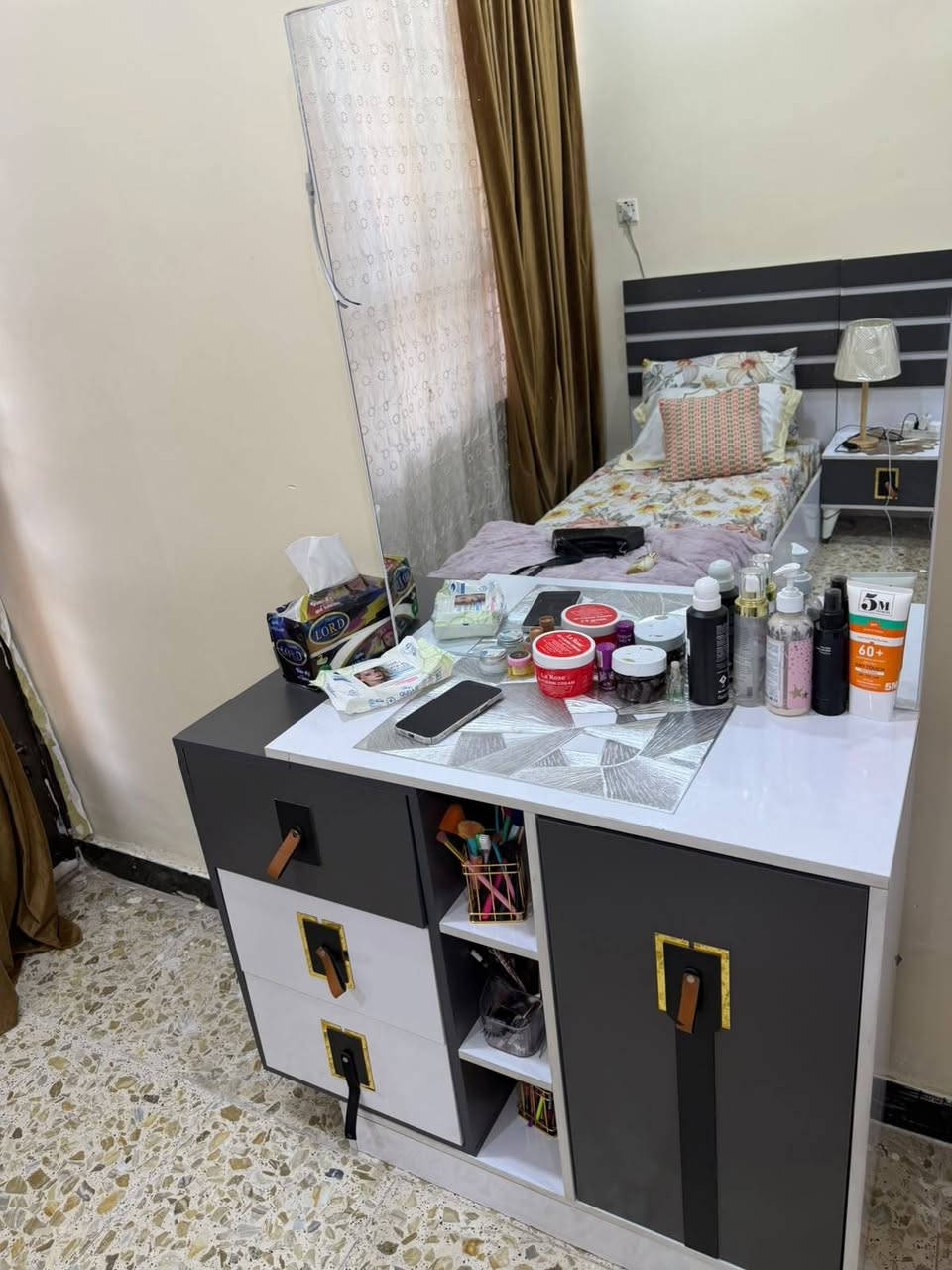 غرفه للبيع 450 الف
الامين


**إذا كنت صاحب هذا الإعلان وتريد حذفه لأي سبب، رجاءا أرسل رسالة إلى الدعم الفني**