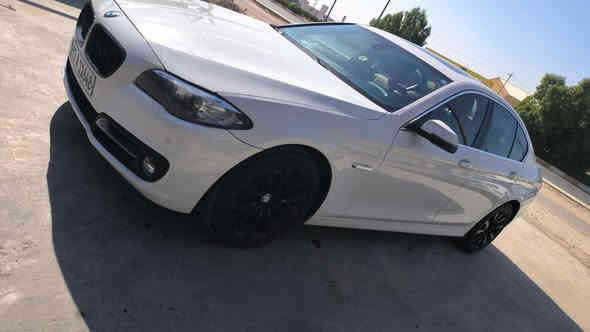 BMW 2016 (528) وكالة عروش
سياره فول فول مواصفات
 حساسات خلفي امامي
 5 كامرات
داخل لونين
برده خلفي + جانبيات
ميموري تخزين
بيها 4 قطع صبغ بدون معجون أثر شخط
بدون دواخل شرط
محرك 4 سلندر دبل تيربو
رقم سليمانيه بأسمي 
السعر 185$
***********
