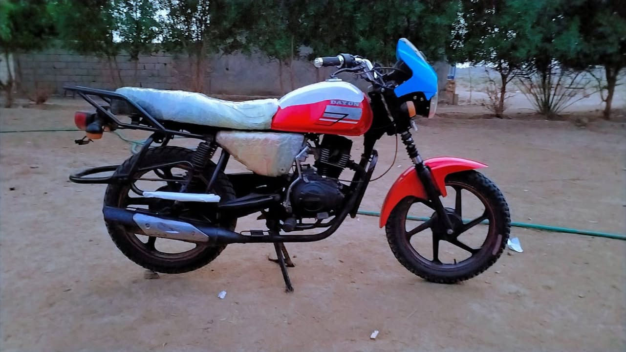 يالله سلام عليكم درجه البيع ديون نفخ موديل 19 وراق صولي وصل معرض شرط الصولي محرك مامدود عليه صبانه مبيه اي نقص حلاء من الصوره كامله مكفوله كفاله عامه شرط مبيه اي نقص مكينه خرسئ مملعوب بيه ابد شرط وراق صولي***** ملاحضه نقص فقط جملق الخلفي 
السعر 950 وبيه مجال الشراي نتصل وبيك خير ودلل 
***********
