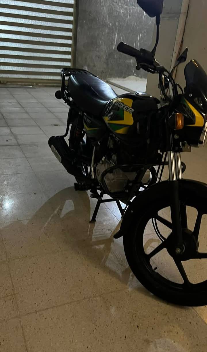 لسلام عليكم
دراجة #بوكسر  هندي مرقمة موديل 2023/12/28
نازله من المعرض
2025/2/7#
دراجه ع وضع الشركه # 
 #وسنويته ب اسمي تحويل ثاني يوم مكاني كربلاء
السعر خاص او واتساب
***********
