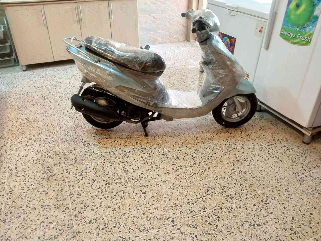 سلام عليكم ورحمه الله حبايب ماكس موديل الفين و5دراجه جديده مال باله جديده حيل وكفاله  عامه شراي يتصل ***********
