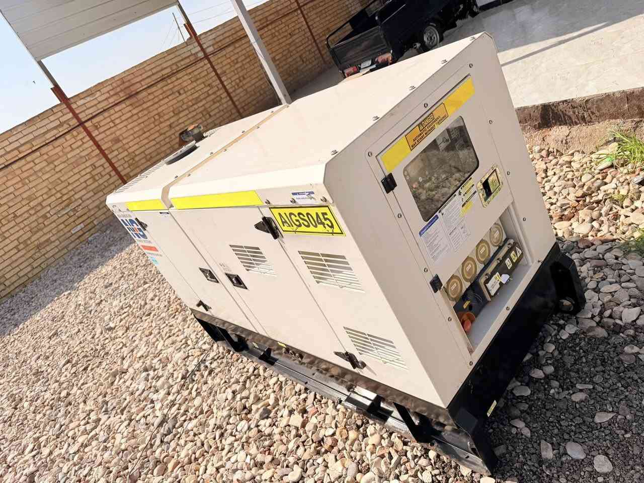 كابوتا ياباني كاتم 35 كيفي أخت الزيرو
اوربي غير مستخدم بالعراق راس التوليد ستامفورد إنكليزي الحديث نظام التشغيل برودكشن حديث إطفاء وتشغيل ذاتي 
المولد على وضع الشركة مشروطة من كلشي العنوان بابل للاستفسار ***********
*********** يوجد توصيل لجميع المحافظات
