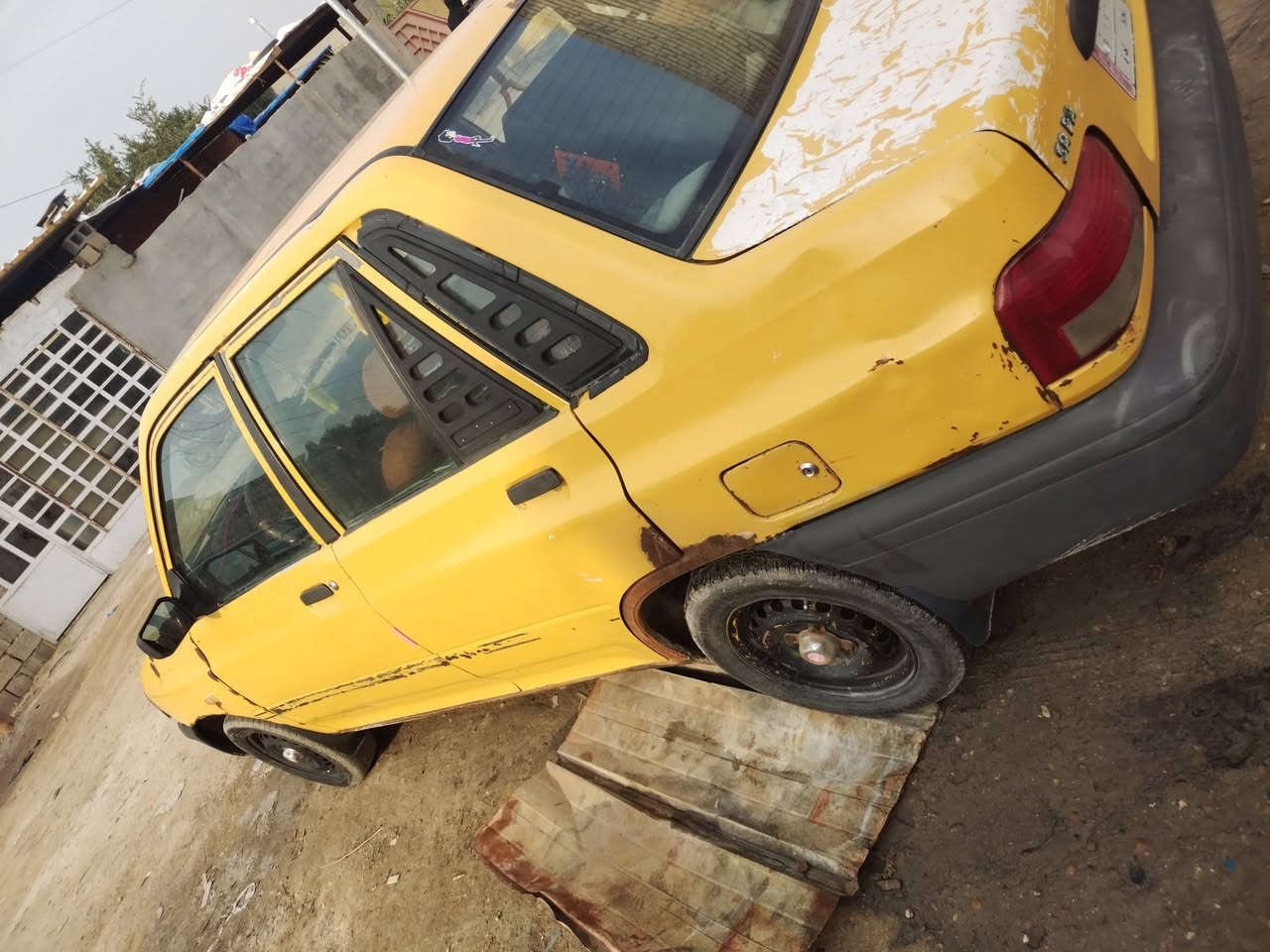 السَلٱمٌ عـَلـْيگمّ-ۈرحـْمّـٌة ٱللـّہ ﯙبُرگـّاتہ
سايبه موديل 12 سنويتها ل 28 
كير ومكينه جدد
تخم تاير جديد
شواصي مكفولات نضيفه
كهربائيات كلها شغاله 
بوب كلهن جاهزات لٱ خياس ولا كلشي جراد فقط
سياره ناعمه ناعمه كلش صدر كامل  مابيها طسه ابد وين متريد روح
شغاله كبل لشارع مصفره هيئه وغرامات وصولات كامله
راعيها جيراني بيع او مراوس سعرها 22 وبيها مجال رقمي *********** متواجد خاص.
