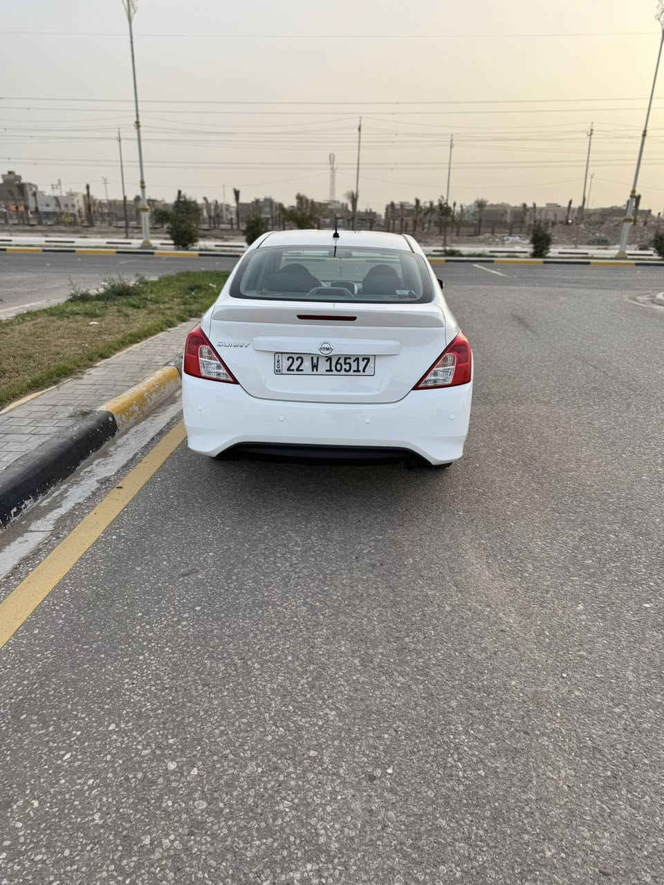 السلام عليكم
نيسان صني 2025
السياره ماشيه 16 الف 
سياره على وضع الشركه مكفوله من كلشي
السعر 130 وبيه مجال شي بسيط 
الموقع كربلاء 
الاستفسار ***********
