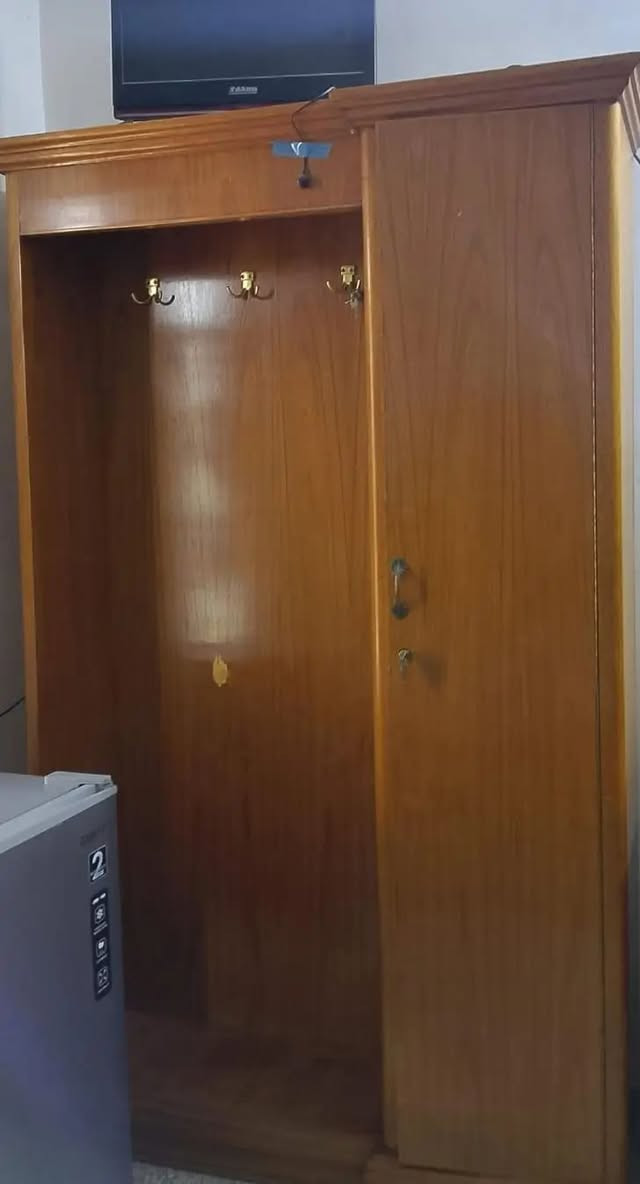 🚨 للبيع بشكل مستعجل 🚨
لا تفوتك الفرصة... غرفة تزكام نظيفة جداً، شخط مابيها، استعمال خفيف وحالتها ممتازة، تجمع بين الأناقة والمتانة والنظافة. ✨
💰 السعر 800 ألف وبي مجال للشراي للزبون الجاد.
📍 العنوان: بابل – المحاويل – قرية البو علوان.
⚡ السعر قابل للنقاش للجاد فقط. 📩 اللي ناوي يشتري يراسل خاص


**إذا كنت صاحب هذا الإعلان وتريد حذفه لأي سبب، رجاءا أرسل رسالة إلى الدعم الفني**