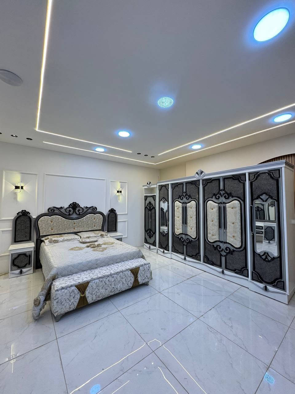 حصرياً الموديل الجديد   

السعر مليون دينار فقط 😍

غرفه نجاره قتصاديه 🛌

متكونه من 9 قطع مميزه 

الكنتور ارتفاع 240 طول 320 

مع الزاويه مجموع الطول 4 امتار 

السمك الخارجي للغرفه 5 ملم انديف

والسمك الداخلي 3 ملم معاكس ابيض

سعر الشازلون الخزان 75 الف 

سعر الشازلون المقعد 50 الف 

متوفر توصيل وشد داخل بغداد 😊

متوفر توصيل وشد لكافة محافضات العراق 🇮🇶


**إذا كنت صاحب هذا الإعلان وتريد حذفه لأي سبب، رجاءا أرسل رسالة إلى الدعم الفني**