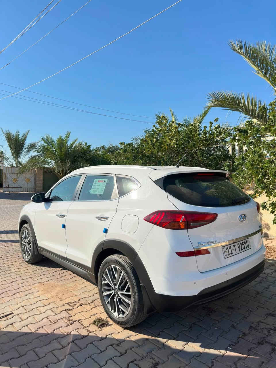 للبيع  
توسان 2019 نص فول 
مكفوله من الصبغ خليجي بيه بارد حكً شبر بلبنيد 
محرك 2000  كفاله لاتنقيص ولا تبخير 
تحكمات استيرن 
شاشه كامره خلفيه كشنات  
كهرباء كشنات جلد بصمه 
تشغيل بصمه أبواب 
خمس عدسات 
ماشيه 140 
رقم بغداد تحويل ثاني يوم 
مكان السياره صلاح الدين الضلوعيه 
***********
