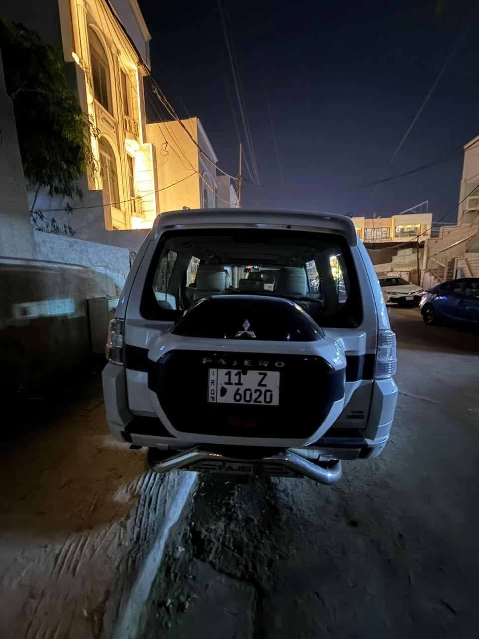 سلام عليكم
للبيع جديدة 

باجيرو حبتور موديل ٢٠١٥ فول فول
السعر
١٧٧ دولار 
مواصفات  دمام فتحه سقف مري شفط 

صبغ فقط ربع جاملغ بدون فتح 

تحكم كامره شاشه 

تبريد جديد السيارة ماشية ١١١ الف كيلو جديد 

معروفه مواصفات الباجيرو 

مكينه ٣٥٠٠ مرغوب بدون صرف بانزين

الصور كدامك مع صور السونار 

تحويل مباشر 

العنوان 

بغداد لانتصار مقابل مستشفى حماده شهاب قرب مرور الحسينية 

رجاء لا تراسليني اتصال عل واتساب *********** هاذ رقم واتساب بس
